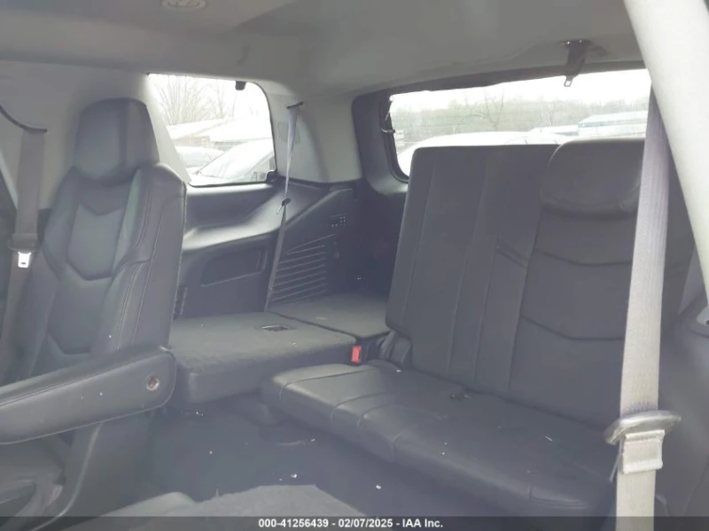 Cadillac Escalade LUXURY, снимка 14 - Автомобили и джипове - 49285866