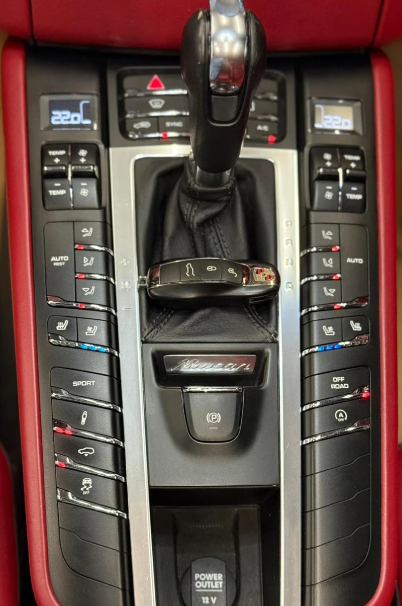 Porsche Macan S* Bose* Pano* Обдух* Лизинг* Keyless* PASM, снимка 12 - Автомобили и джипове - 52238091