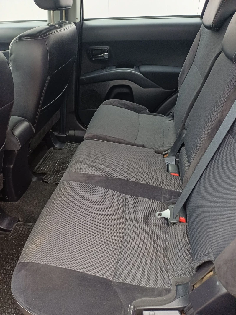 Citroen C-Crosser 4х4, снимка 10 - Автомобили и джипове - 52802384