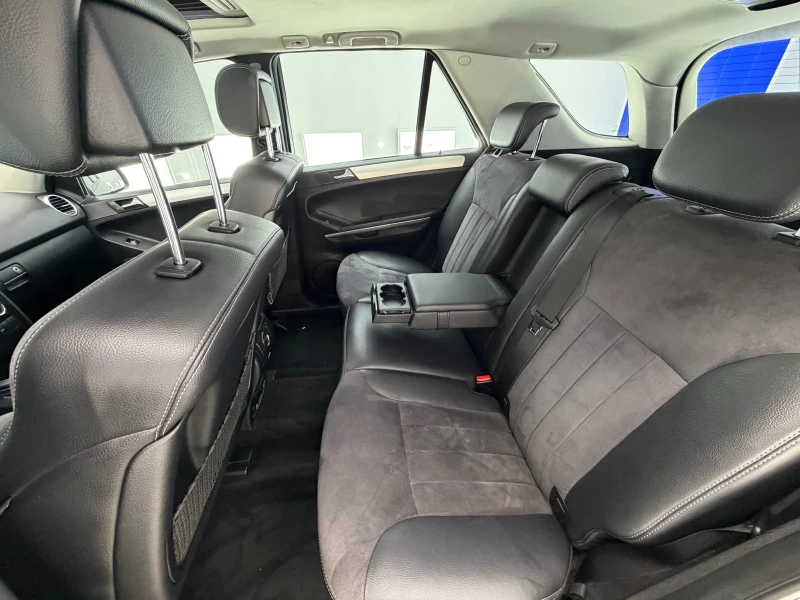 Mercedes-Benz ML 320, снимка 10 - Автомобили и джипове - 53286436