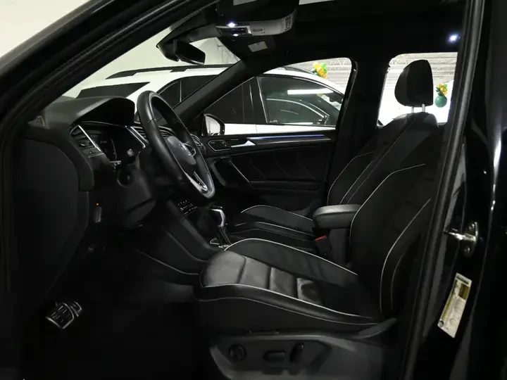 VW Tiguan Highline R-Line No Accident Fender 360CAM Panoram/ | Mobile.bg � ����������� 15