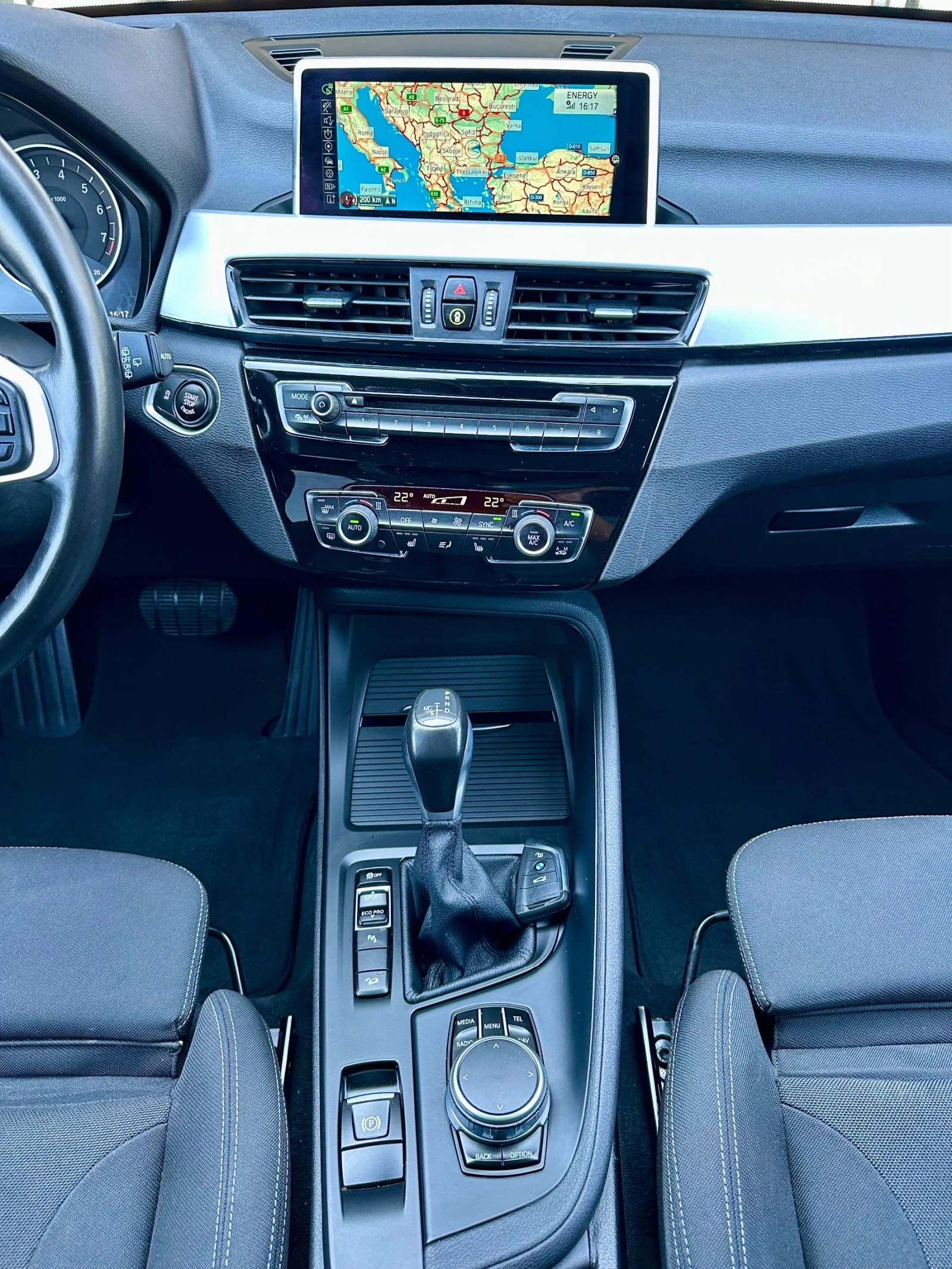 BMW X1 SWISS 2.0i x-drive Head-up  AVTOMAT самопаркиране | Mobile.bg — изображение 13