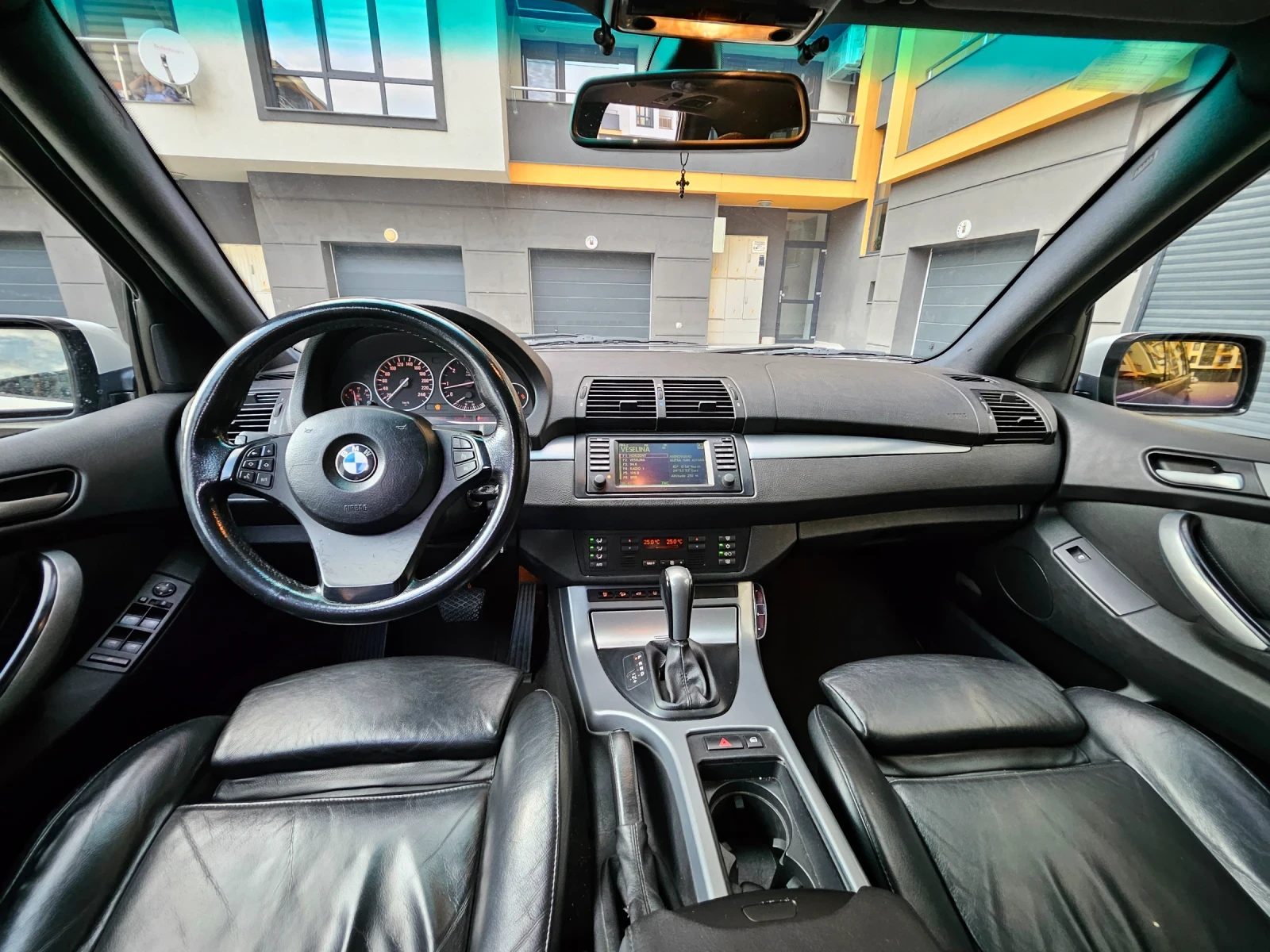 BMW X5  - изображение 10