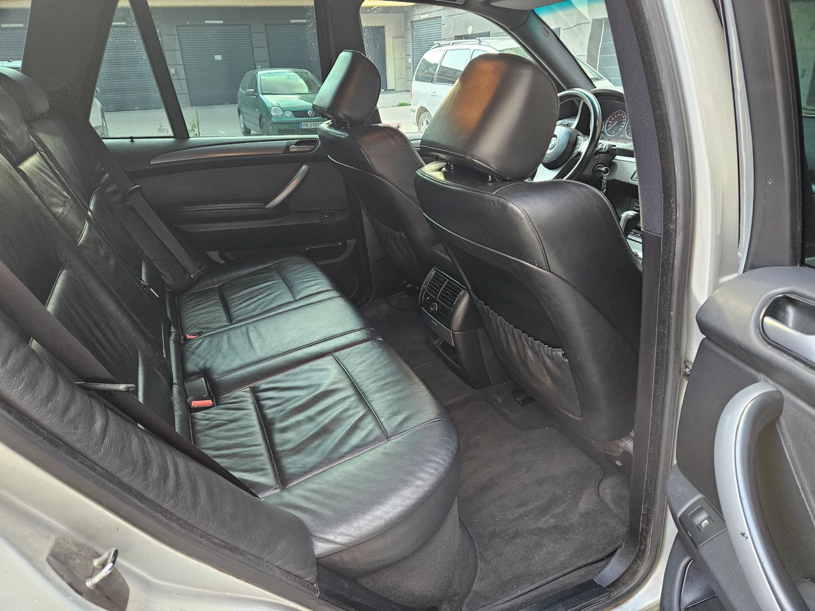 BMW X5  - изображение 8
