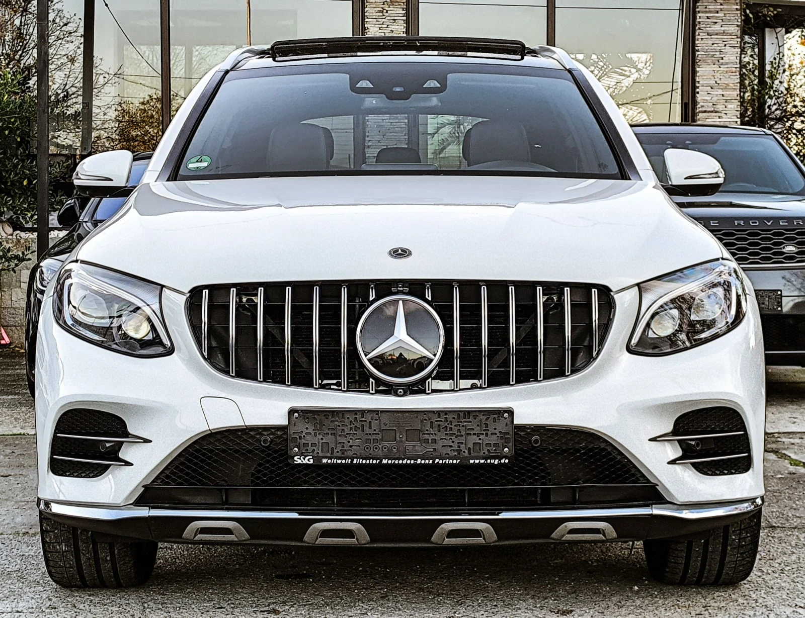 Mercedes-Benz GLC 220 CDI AMG LINE 4-MATIC ПАНОРАМА ГЕРМАНИЯ  - изображение 2