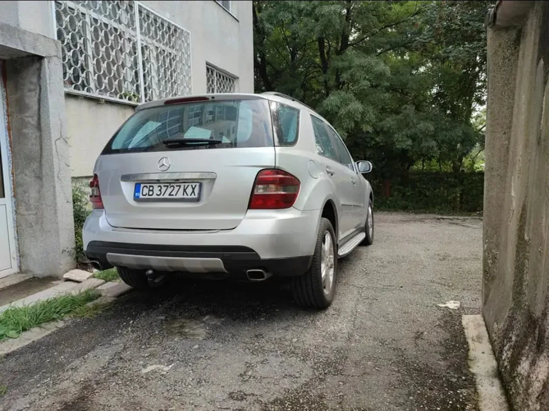 Mercedes-Benz ML 500  - изображение 5