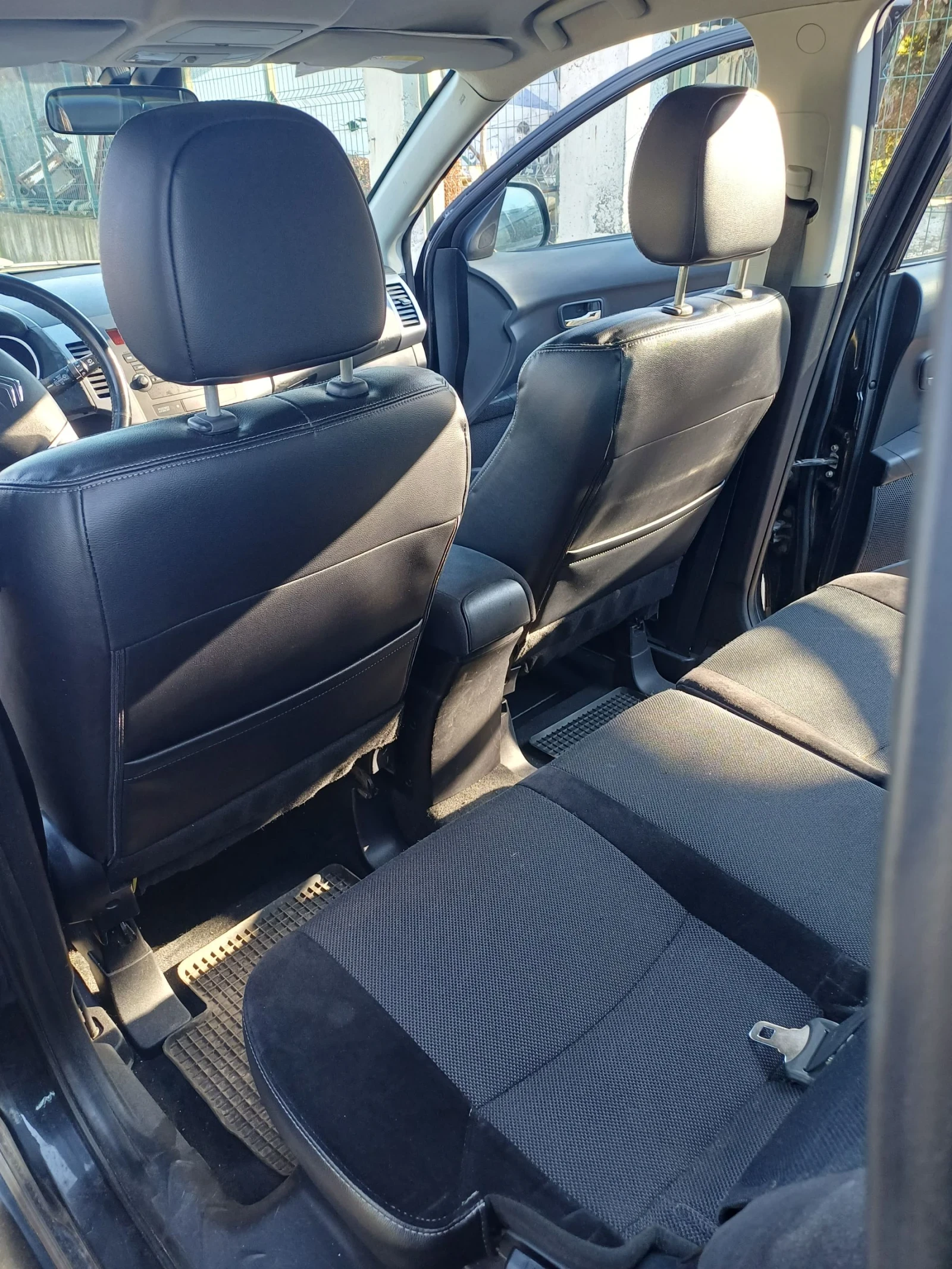 Citroen C-Crosser 4�4 | Mobile.bg � ����������� 7