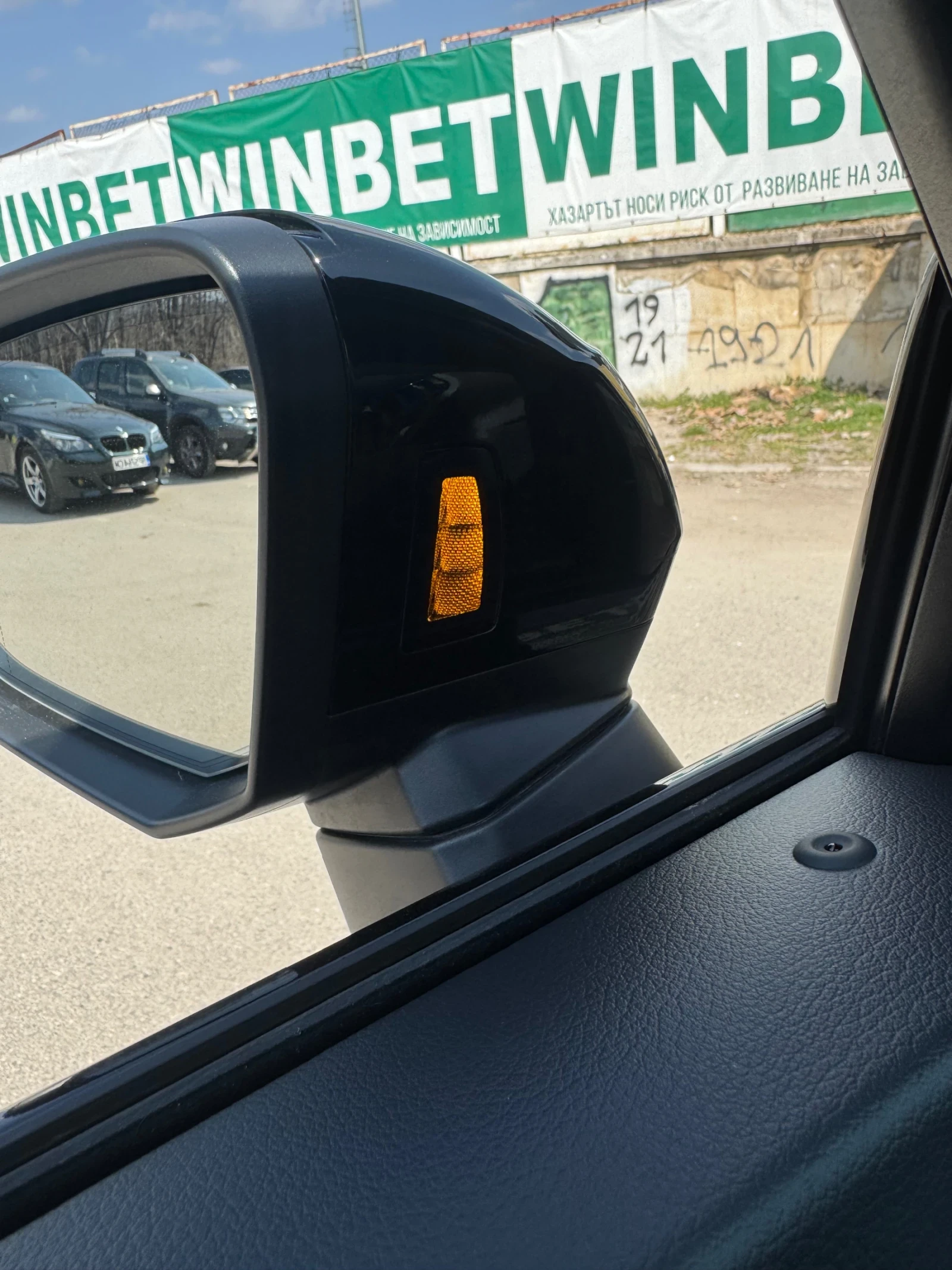 Audi Q3 Sportback 40tdi S-Line 4x4, снимка 10 - Автомобили и джипове - 53873675