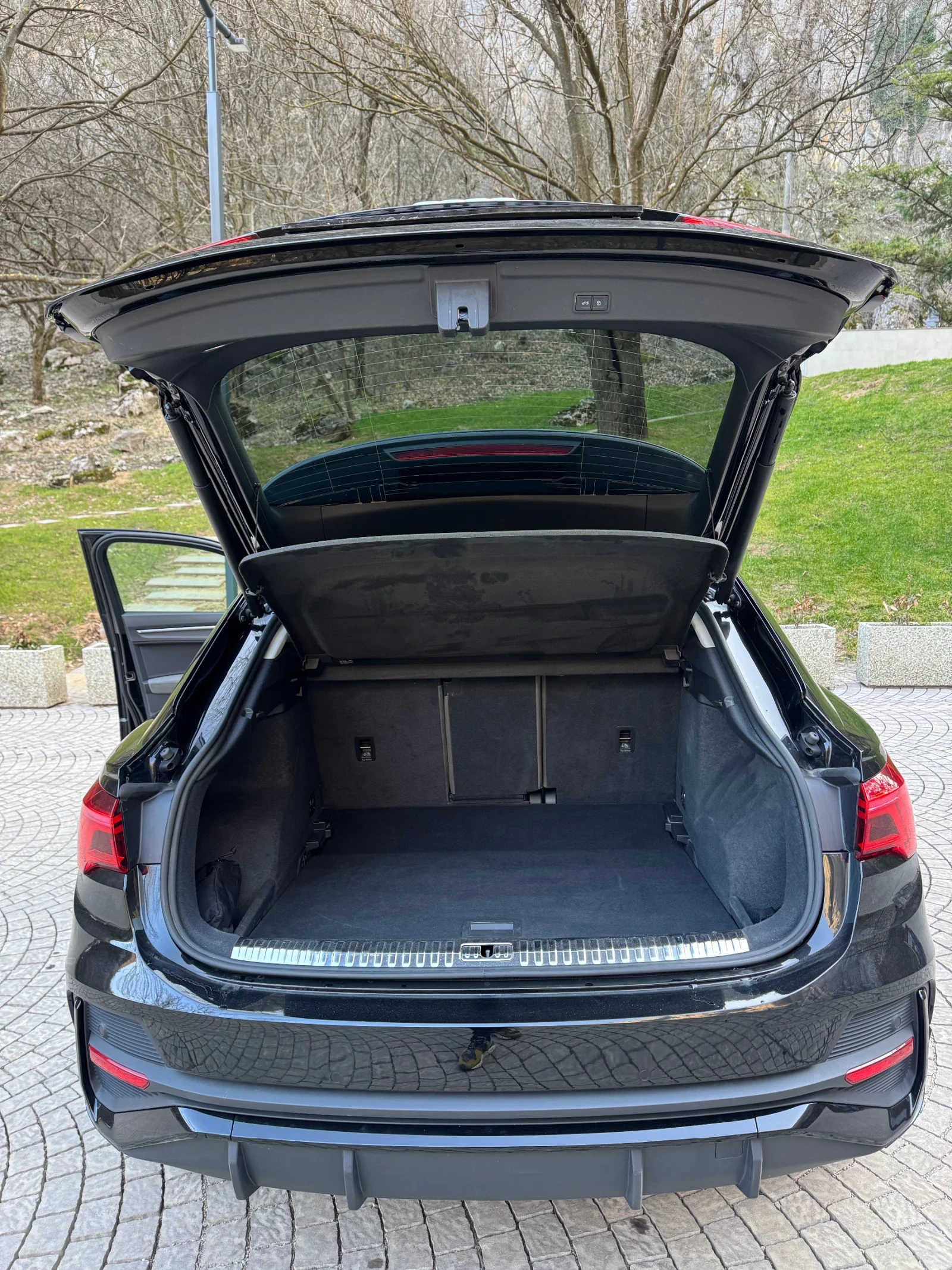 Audi Q3 Sportback 40tdi S-Line 4x4, снимка 8 - Автомобили и джипове - 53873675