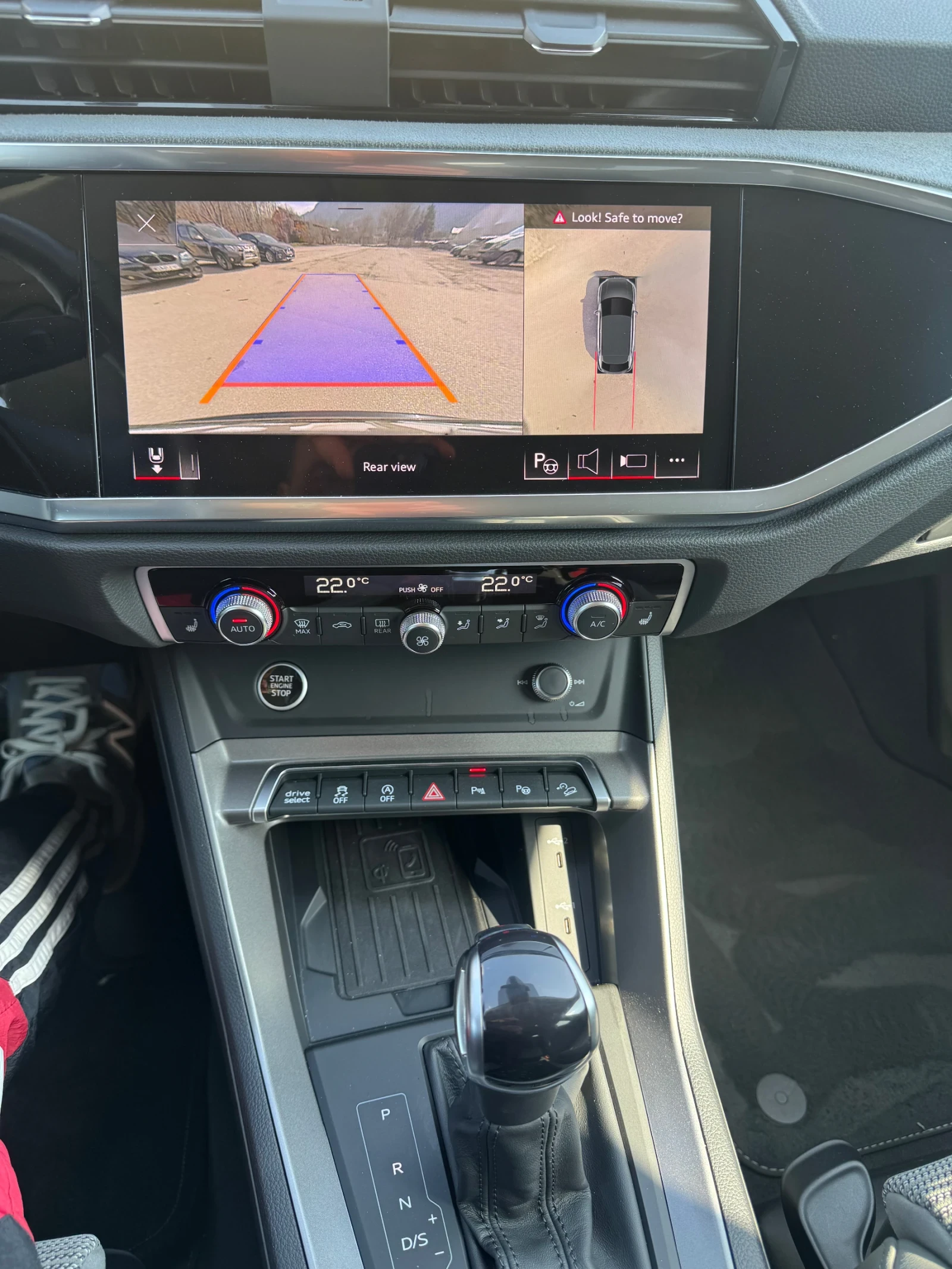 Audi Q3 Sportback 40tdi S-Line 4x4, снимка 9 - Автомобили и джипове - 53873675