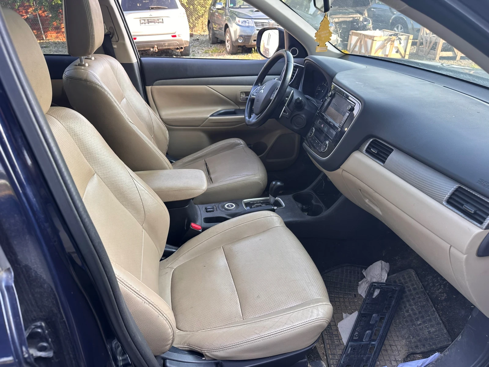 Mitsubishi Outlander 2.2 4N14 150к.с. , снимка 5 - Автомобили и джипове - 54800208
