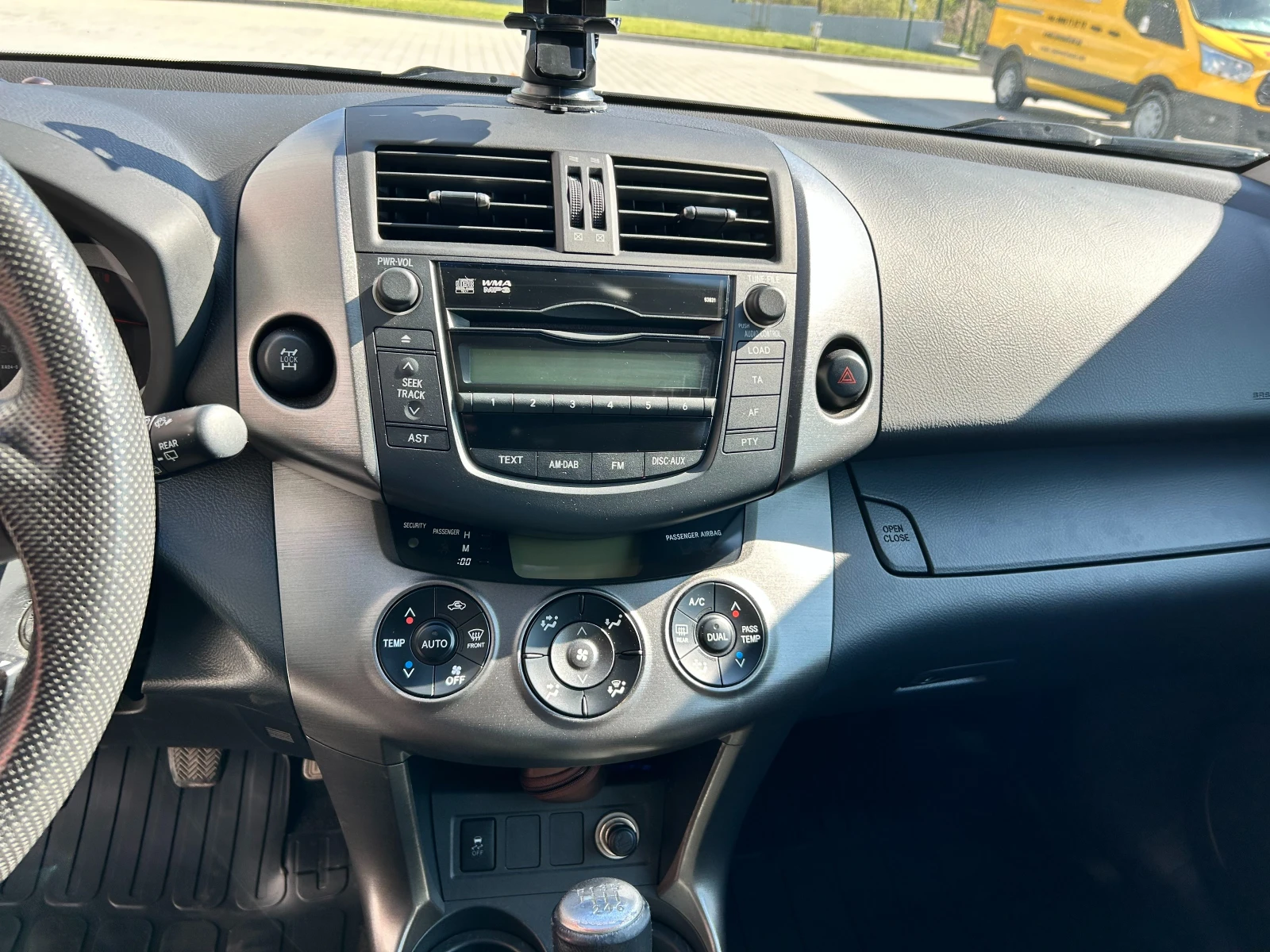 Toyota Rav4 FASELIFT, снимка 12 - Автомобили и джипове - 54811903