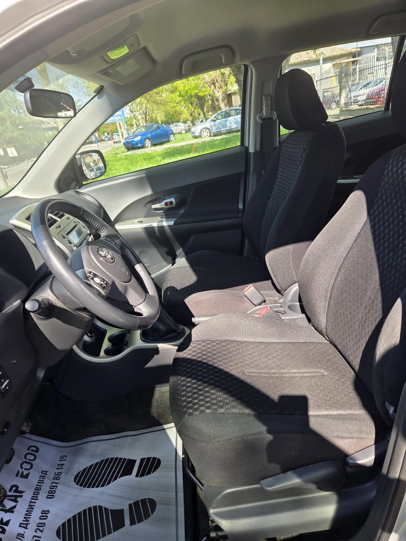 Toyota Urban Cruiser 1.4 DIESEL AUSTRIA , снимка 10 - Автомобили и джипове - 54824702