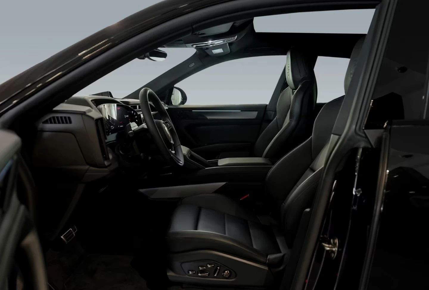 Porsche Cayenne ELECTRIC COUPE * NEW 2026* SPORT-DESIGN BOSE , снимка 9 - Автомобили и джипове - 55178941