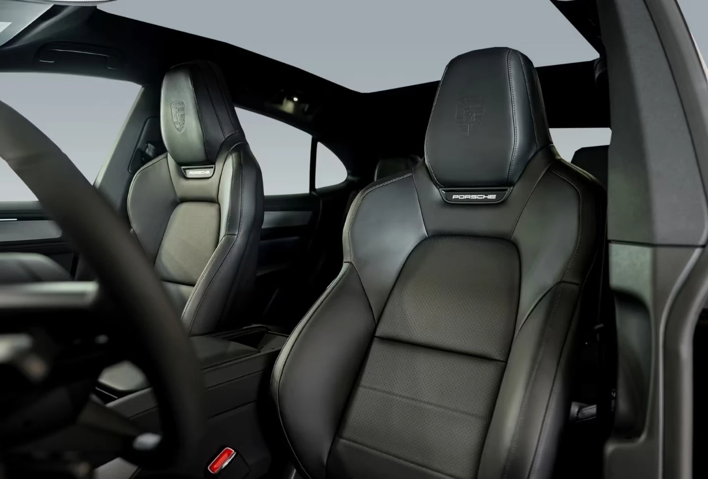 Porsche Cayenne ELECTRIC COUPE * NEW 2026* SPORT-DESIGN BOSE , снимка 8 - Автомобили и джипове - 55178941