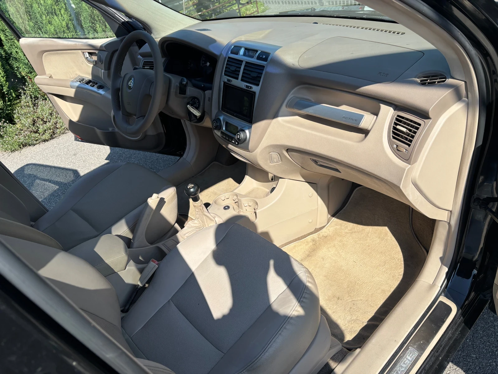 Kia Sportage 2.0 GAS 4X4, снимка 12 - Автомобили и джипове - 55363465