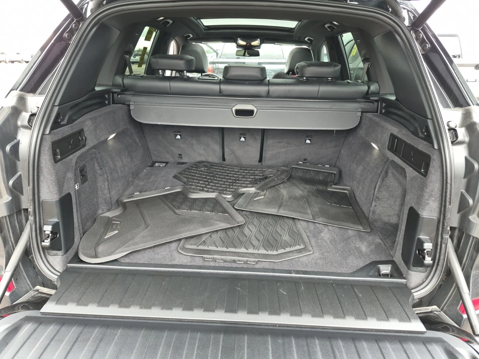 BMW X5 * XDRIVE40I * CARFAX * От BMW * 36k km! * , снимка 13 - Автомобили и джипове - 55821384