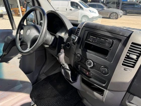 VW Crafter 2.5TDI 6-местен Клима , снимка 16