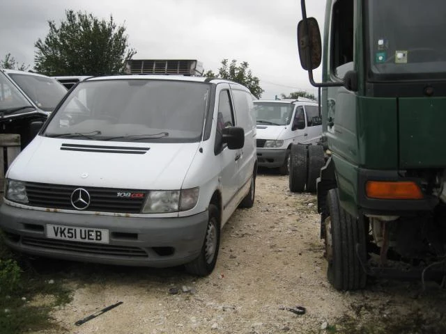 Mercedes-Benz Vito На части автоматик , снимка 13 - Бусове и автобуси - 12270199