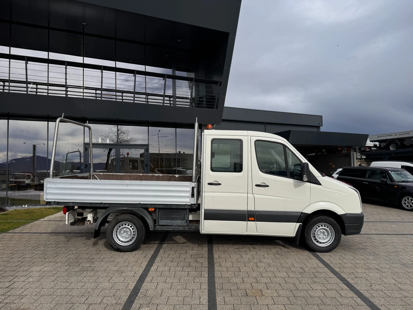 VW Crafter 2.5TDI 6-местен Клима  - изображение 7