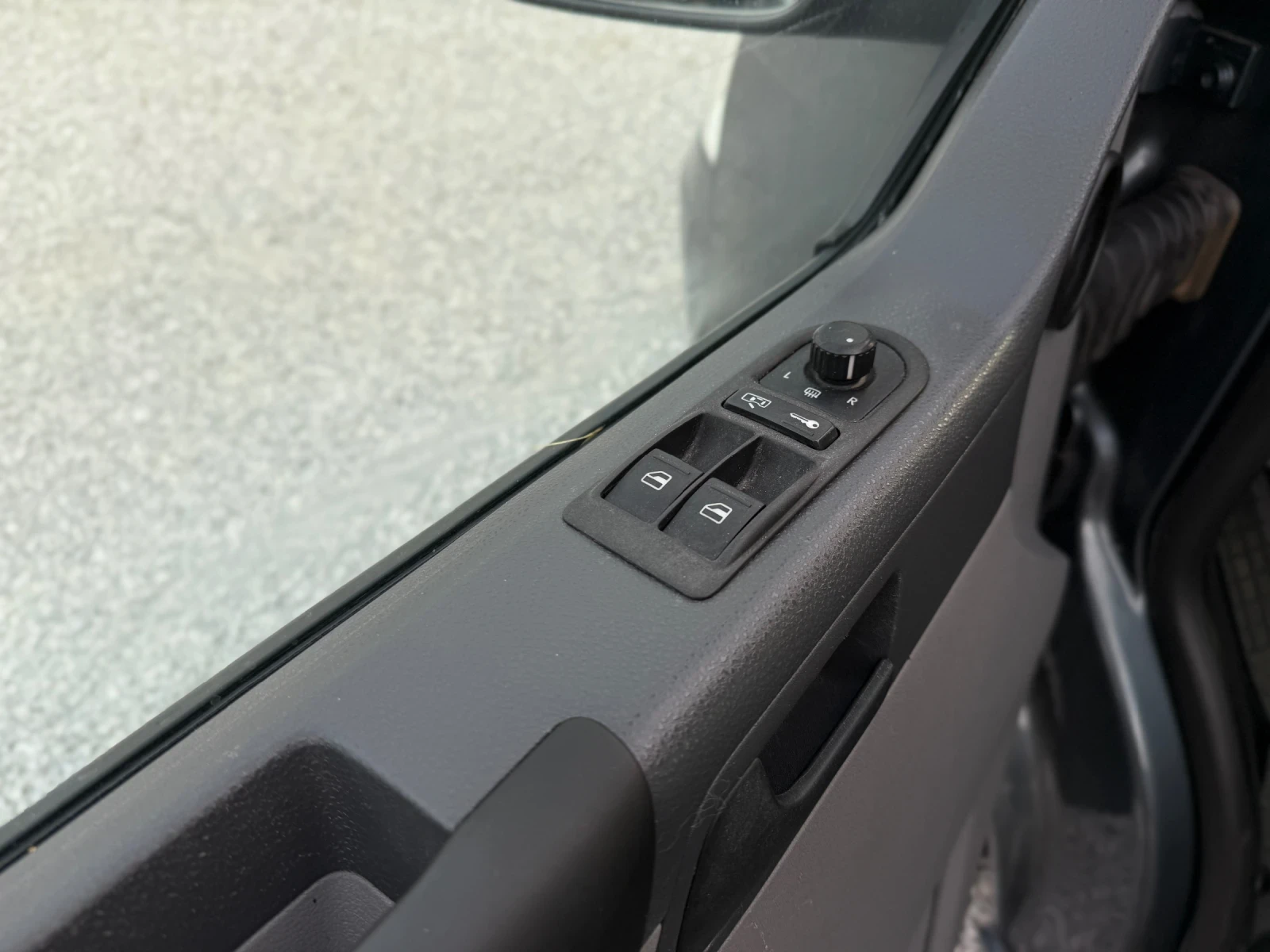 VW Transporter T5 2.5TDI 6+ 1  КЛИМА - изображение 8