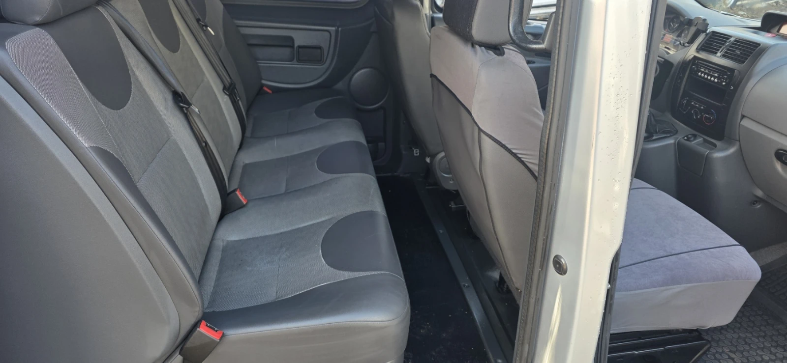 Peugeot Expert 2.0 HDI 120��. | Mobile.bg � ����������� 13