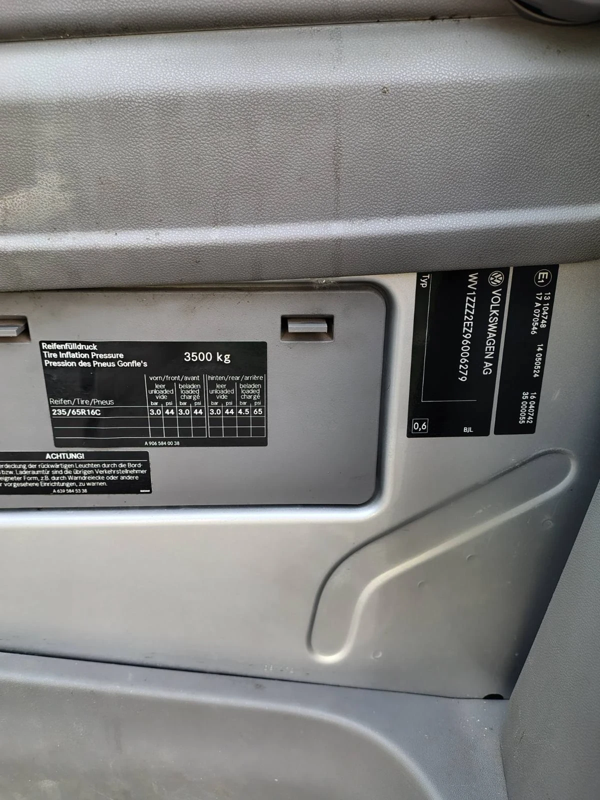 VW Crafter, снимка 10 - Бусове и автобуси - 55103556