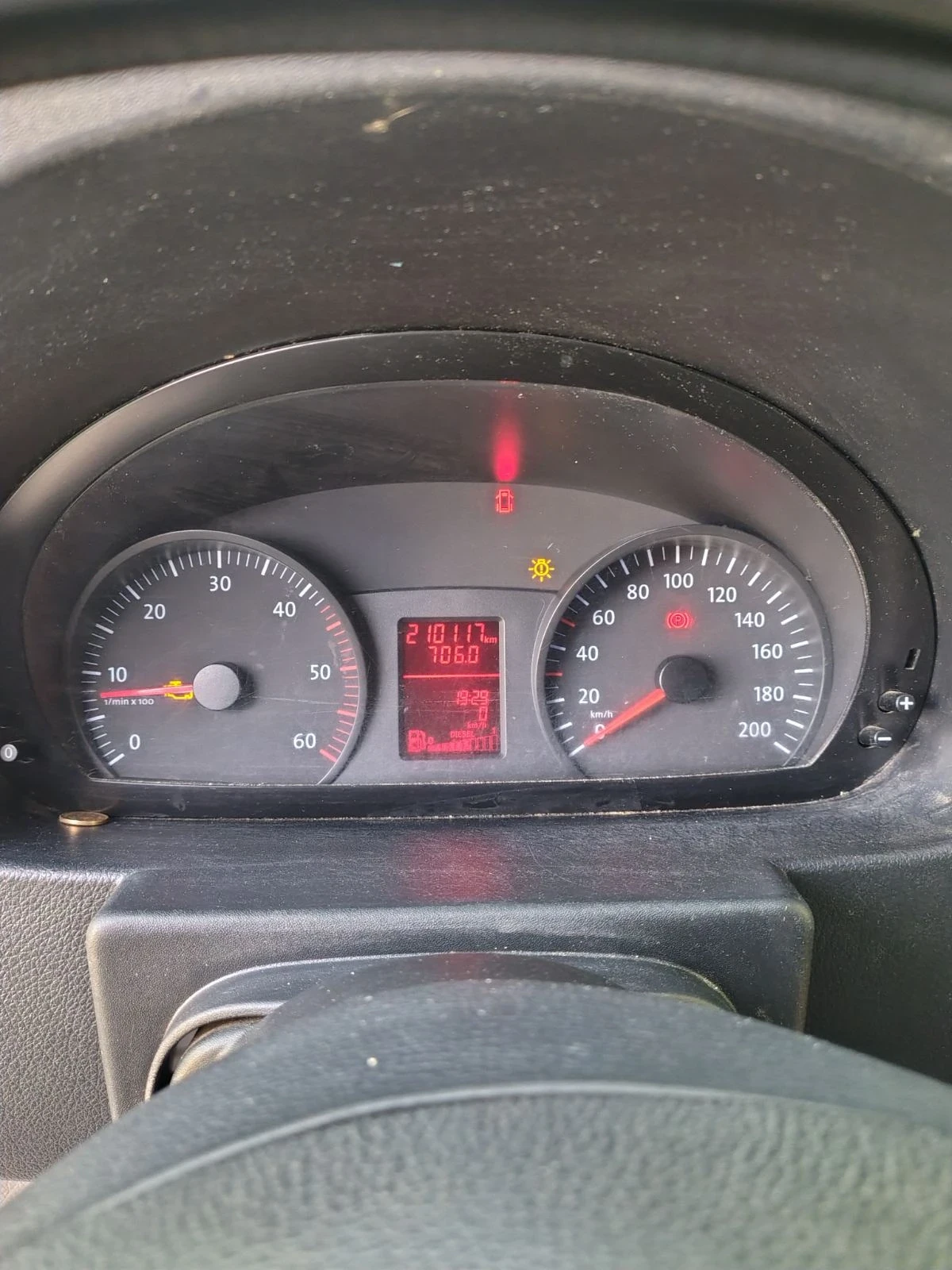 VW Crafter, снимка 8 - Бусове и автобуси - 55103556