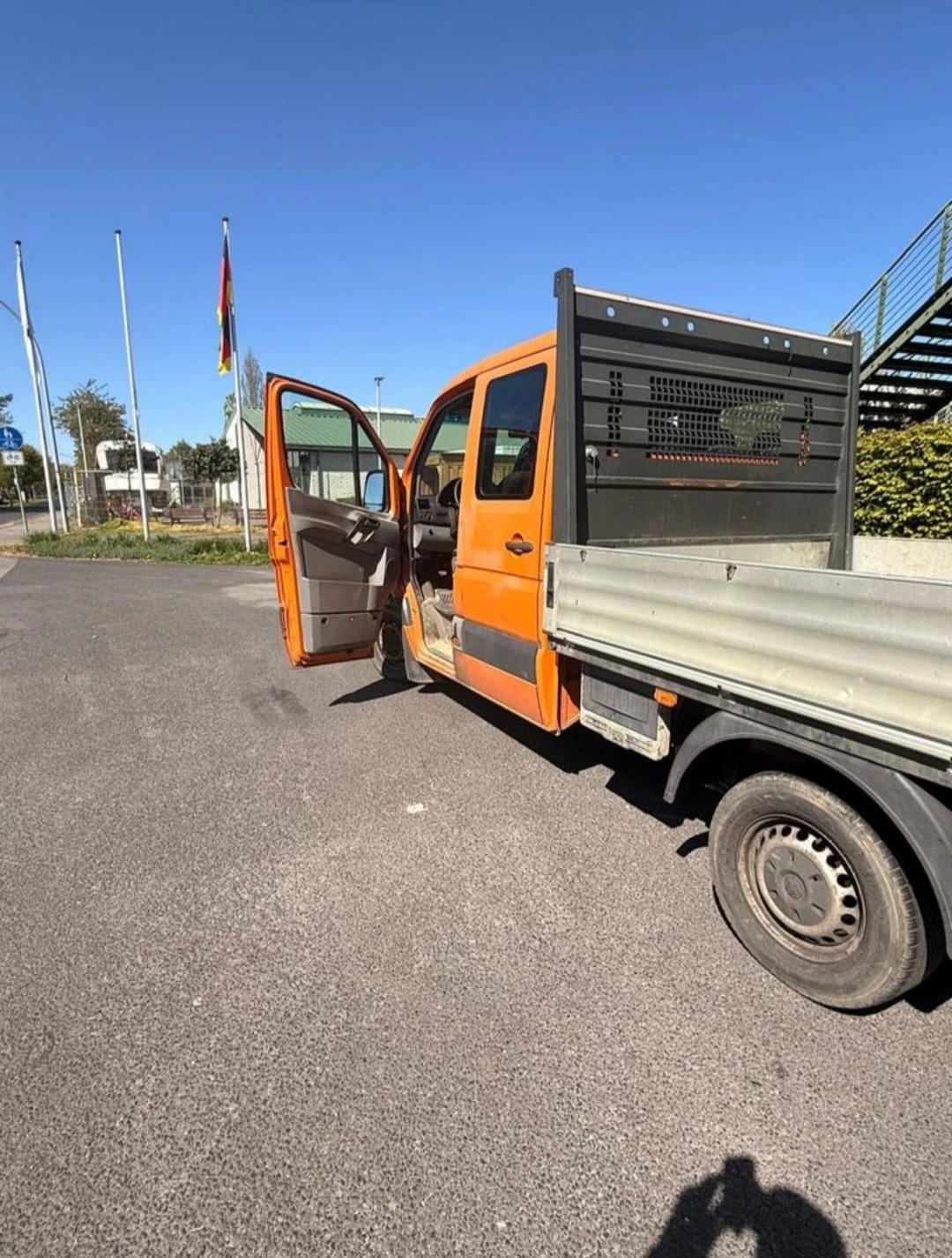 VW Crafter, снимка 2 - Бусове и автобуси - 55103998