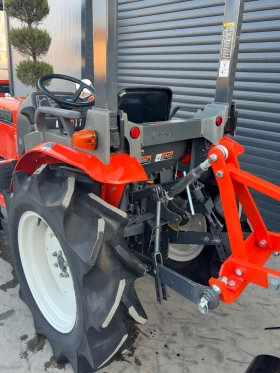 Трактор Kubota B92 КАТО НОВ!, снимка 9