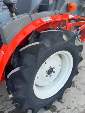Трактор Kubota B92 КАТО НОВ!, снимка 17