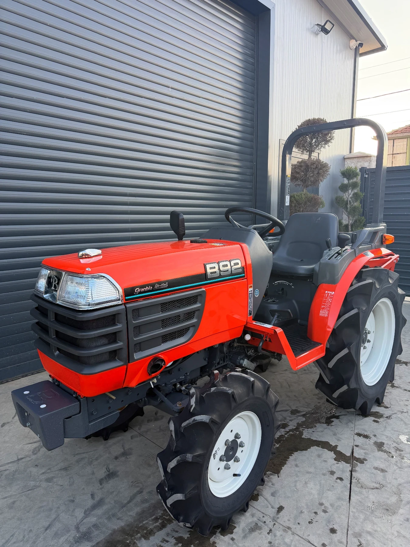 Трактор Kubota B92 КАТО НОВ! - изображение 2