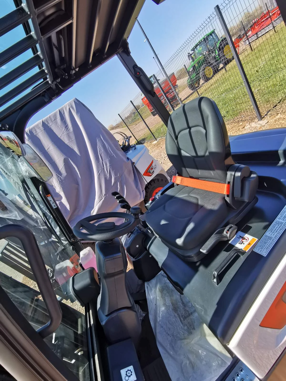 ���������� Bobcat B18X-7 | Mobile.bg � ����������� 7