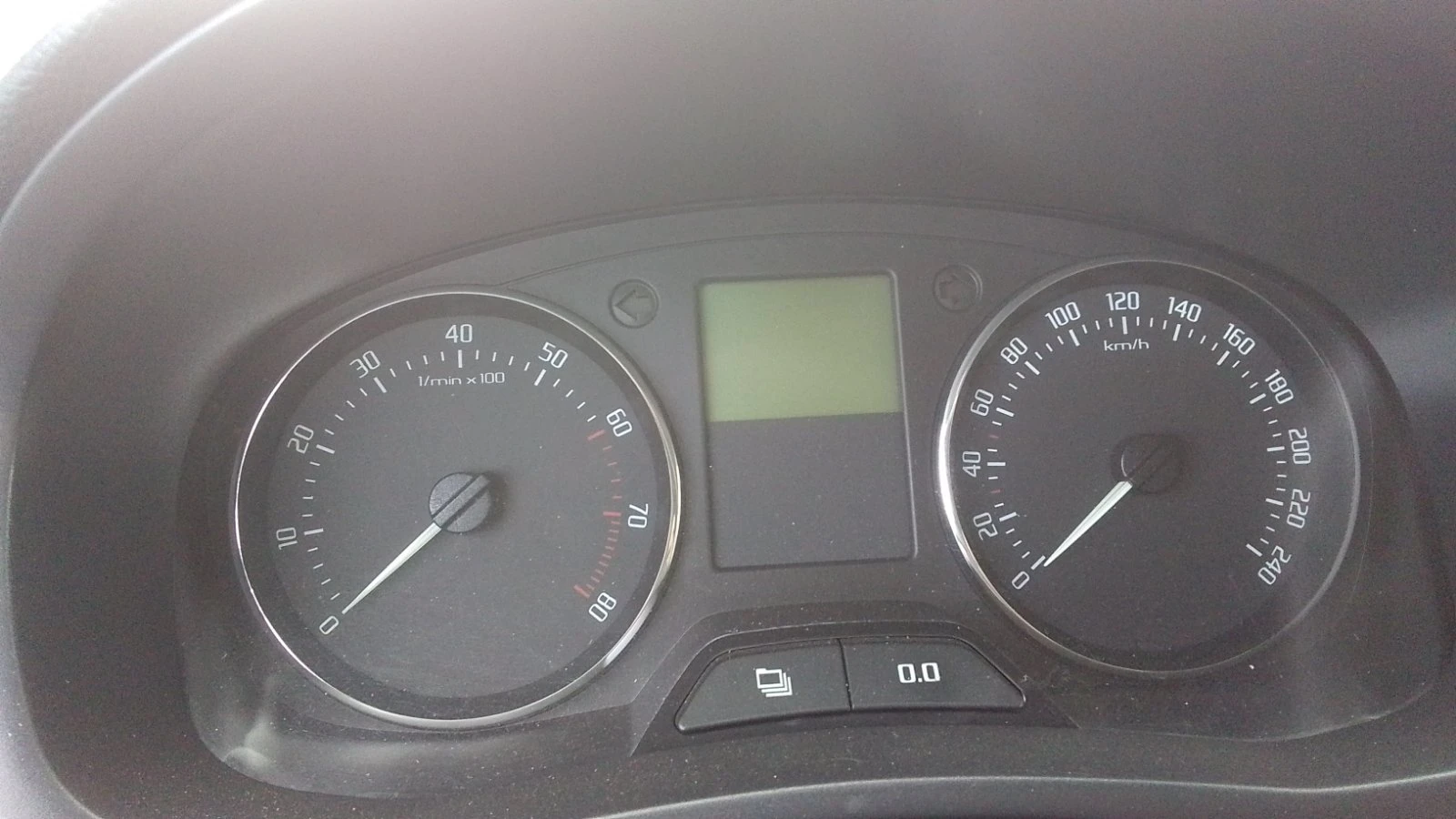 ����� ����� ����� 2007-2014�. Skoda Fabia ������ - ���, 1200���, 12V, 44kW, 60k� | Mobile.bg � ����������� 3