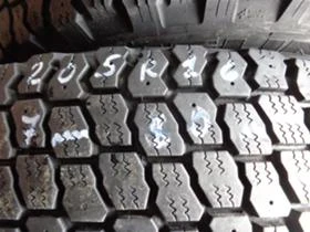 Гуми Зимни 205/80R16, снимка 1