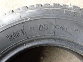 Гуми Зимни 205/80R16, снимка 4