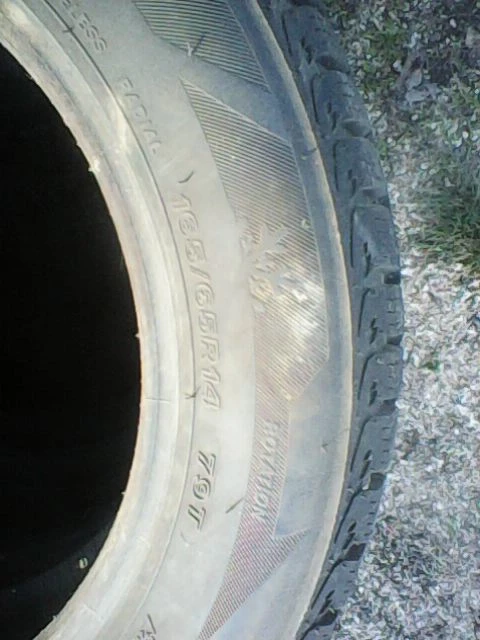 Гуми Зимни 165/65R14, снимка 5 - Гуми и джанти - 53045819