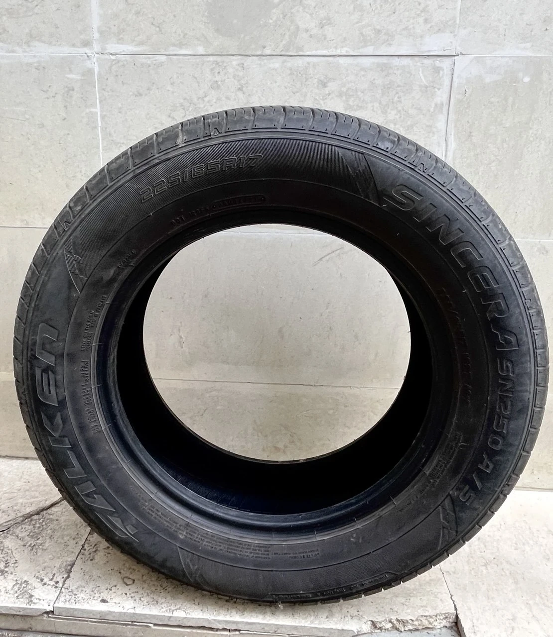 Гуми Всесезонни 225/65R17, снимка 4 - Гуми и джанти - 54842104