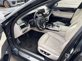 BMW 750 | DISTRONIC | HUD | HARMAN KARDON | ОБДУХВАНЕ | , снимка 5