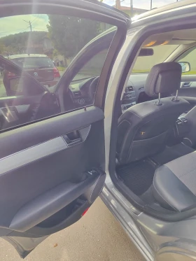 Mercedes-Benz C 320 4matic, снимка 6