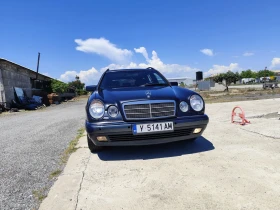 Mercedes-Benz E 300, снимка 7