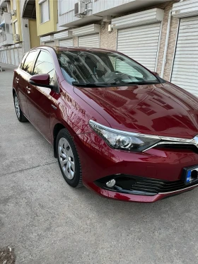 Toyota Auris, снимка 2