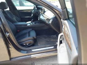 BMW 530 * KEYLESS* XDRIVE* Camera* ПОДГРЕВ*  | Auto.bg — изображение 11