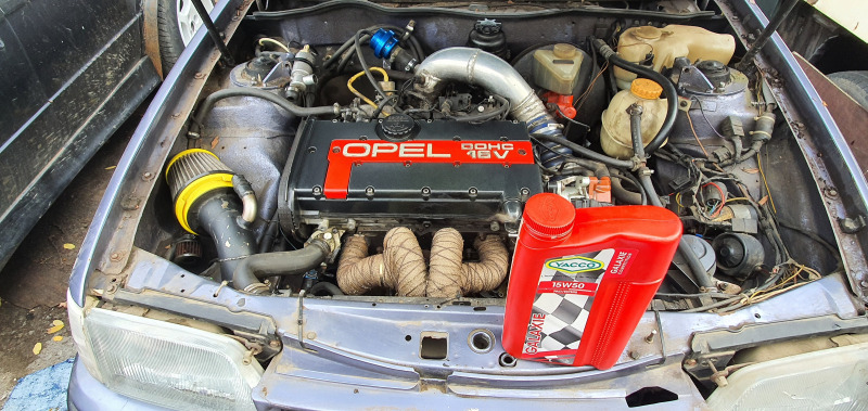Opel Kadett Gsi 16v turbo, снимка 4 - Автомобили и джипове - 44957890