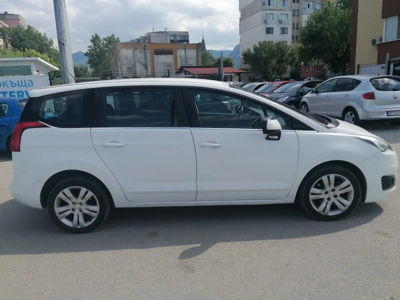 Peugeot 5008 1.6 HDI 7 MESTA ITALIQ , снимка 3 - Автомобили и джипове - 46261233