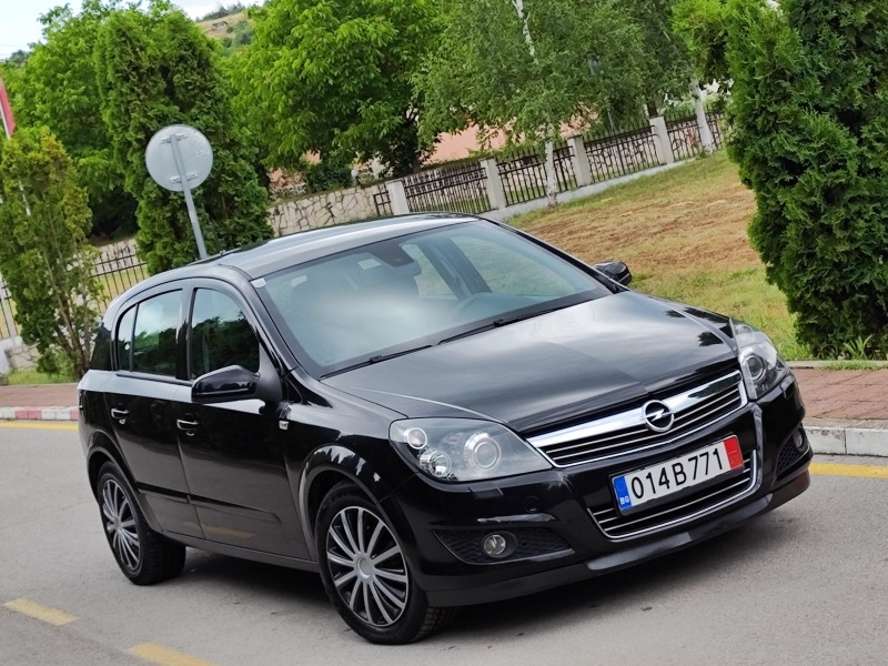 Opel Astra 1.7CDTI(125)* FACELIFT* НОВ ВНОС* , снимка 1 - Автомобили и джипове - 46384279