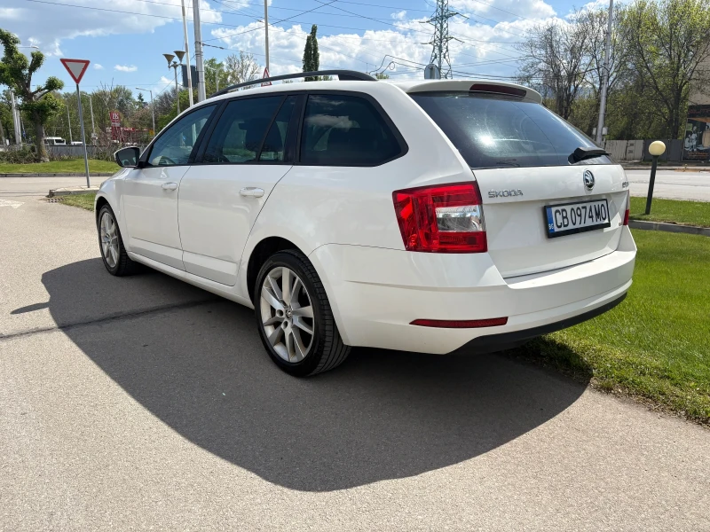 Skoda Octavia 1.6tdi, снимка 3 - Автомобили и джипове - 52695468