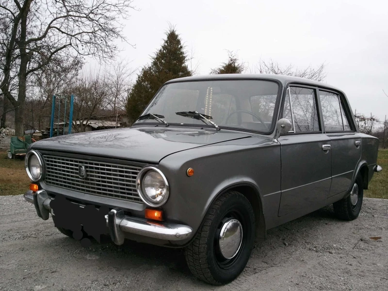 Lada 2101 1.2 - 75 коня от Италия, снимка 3 - Автомобили и джипове - 48976426