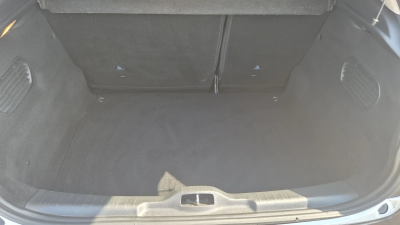 Citroen C4 Cactus 1.6HDI 99 к.с., снимка 16 - Автомобили и джипове - 51102584