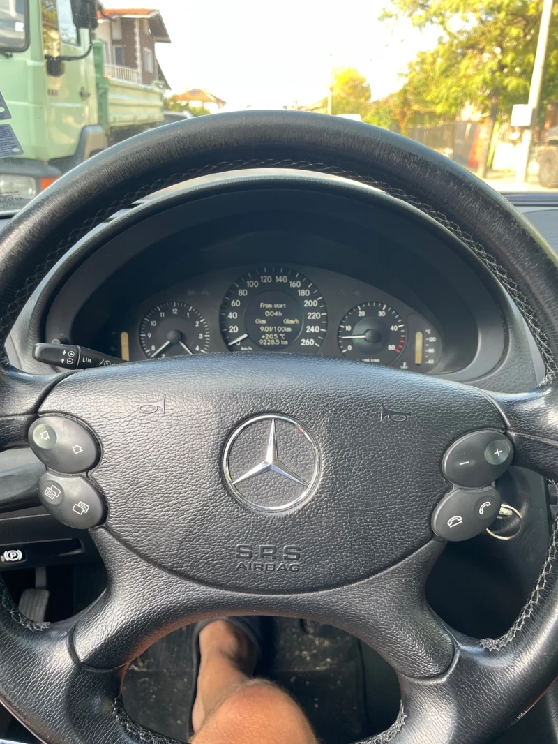 Mercedes-Benz E 280, снимка 7 - Автомобили и джипове - 52517642